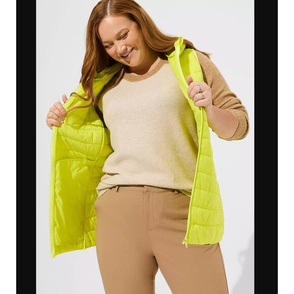 Torrid Packable Puffer Vest 4X 26 Yellow Hooded Full Zip Pockets Lightweight NWT - Picture 9 of 14